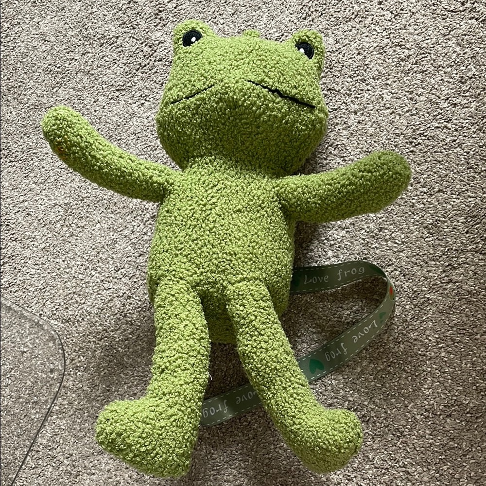 Cute Green Frog Crossbody Bag Frog Head Plush Purse Adjustable Printed Strap - Picture 2 of 6